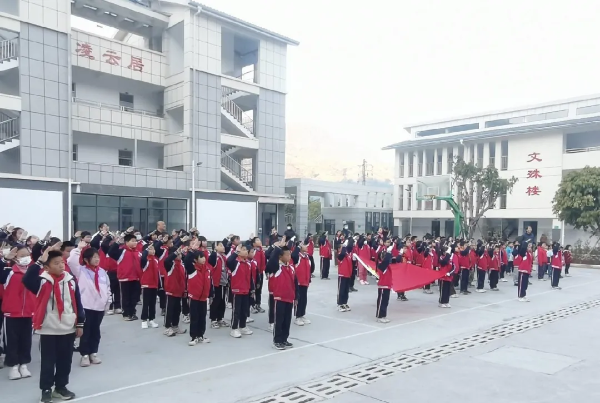 0474f382-ccf5-4193-9732-195526bf8d0c