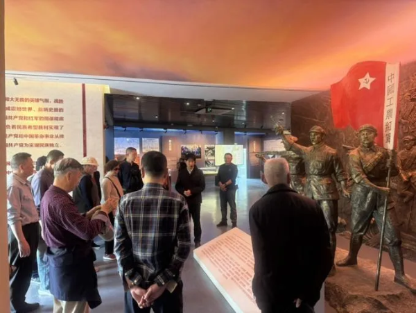 a16464ce-ee07-49f8-b986-d97d9939be16