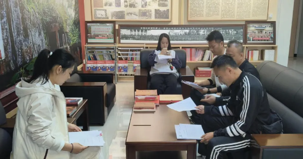 27451e99-95f7-4b1e-a88c-b7315a2e7ec8